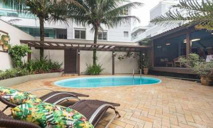 Casa para Venda em Florianópolis, João Paulo, 4 dormitórios, 2 suítes, 5 banheiros, 2 vagas