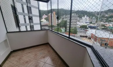 Apartamento para Venda em Florianópolis, Centro, 4 dormitórios, 4 suítes, 4 banheiros, 2 vagas