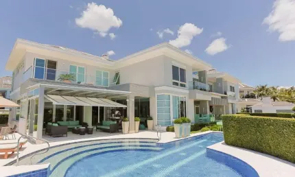 Casa para Venda em Florianópolis, Jurerê Internacional, 7 dormitórios, 5 suítes, 8 banheiros, 4 vagas