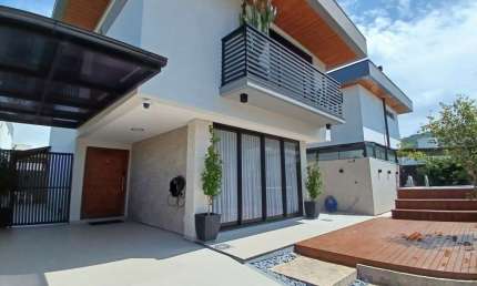 Casa para Venda em Florianópolis, Rio Tavares, 3 dormitórios, 3 suítes, 5 banheiros, 2 vagas