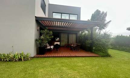 Casa para Venda em Florianópolis, Cacupé, 6 dormitórios, 6 suítes, 8 banheiros, 6 vagas