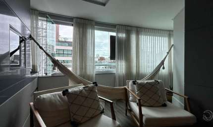 Apartamento para Venda em Florianópolis, Centro, 3 dormitórios, 1 suíte, 2 banheiros, 2 vagas