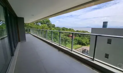 Apartamento para Venda em Florianópolis, Cacupé, 3 dormitórios, 3 suítes, 5 banheiros, 2 vagas