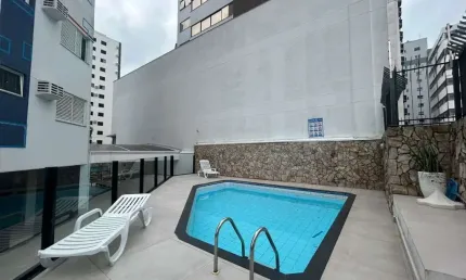Apartamento para Venda em Florianópolis, Centro, 4 dormitórios, 1 suíte, 4 banheiros, 2 vagas