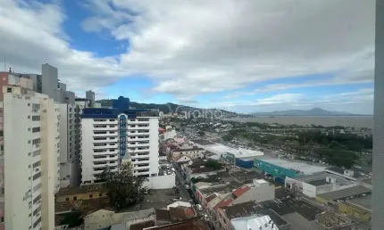 Sala Comercial para Venda em Florianópolis, Centro, 1 banheiro, 1 vaga