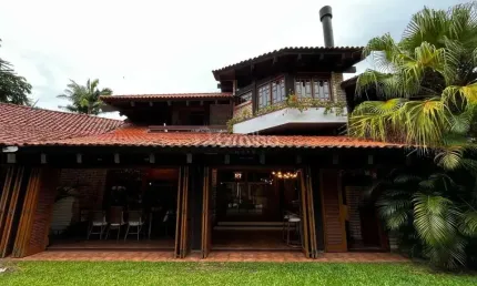 Casa para Venda em Florianópolis, Jurerê Internacional, 5 dormitórios, 1 suíte, 6 banheiros, 3 vagas