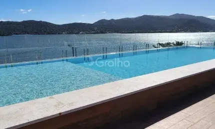 Apartamento para Venda em Florianópolis, Lagoa Da Conceição, 1 dormitório, 1 suíte, 2 banheiros, 1 vaga