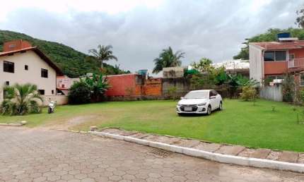 Terreno à venda na Rua Isid Dutra, 173, Sambaqui, Florianópolis