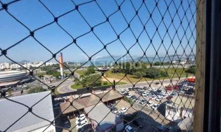 Cobertura para Venda em Florianópolis, Capoeiras, 3 dormitórios, 2 suítes, 4 banheiros, 2 vagas