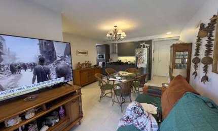 Apartamento para Venda em Florianópolis, Jurerê, 2 dormitórios, 1 suíte, 2 banheiros, 1 vaga
