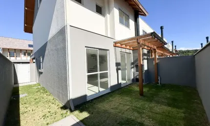 Casa para Venda em Florianópolis, Morro das Pedras, 3 dormitórios, 1 suíte, 3 banheiros, 2 vagas