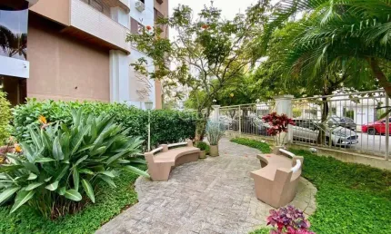 Apartamento para Venda em Florianópolis, Itacorubi, 2 dormitórios, 1 suíte, 2 banheiros, 1 vaga