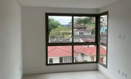 Apartamento para Venda em Florianópolis, Jardim Atlântico, 2 dormitórios, 1 suíte, 2 banheiros, 1 vaga