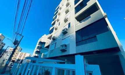 Apartamento para Venda em Florianópolis, Trindade, 3 dormitórios, 1 suíte, 2 banheiros, 1 vaga