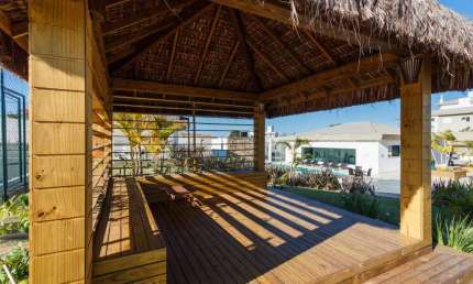Apartamento para Venda em Florianópolis, Campeche, 3 dormitórios, 1 suíte, 2 banheiros, 2 vagas