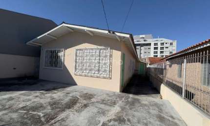 Casa para Venda em Florianópolis, Capoeiras, 4 dormitórios, 1 banheiro, 1 vaga