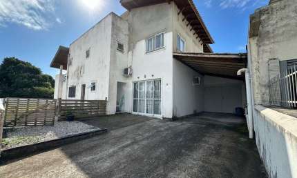 Casa para Venda em Florianópolis, Daniela, 5 dormitórios, 4 suítes, 5 banheiros, 6 vagas