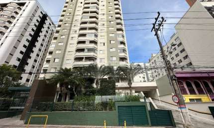 Apartamento para Venda em Florianópolis, Centro, 3 dormitórios, 1 suíte, 3 banheiros, 1 vaga