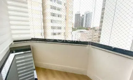 Apartamento para Venda em Florianópolis, Centro, 2 dormitórios, 1 suíte, 2 banheiros, 1 vaga
