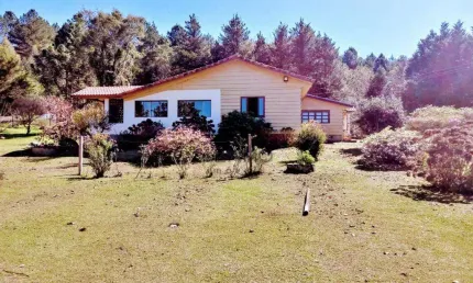 Chácara / sítio com 4 quartos à venda na Chácara da Graminha, Centro, Agudos do Sul por R$ 1.500.000