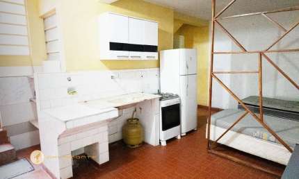 Casa com 2 quartos para alugar na Rua Labatut, Ipiranga, São Paulo