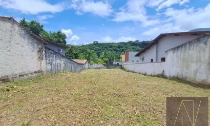 *** TERRENO Á VENDA NO VERDE MAR *** ( CONDOMINIO FECHADO)