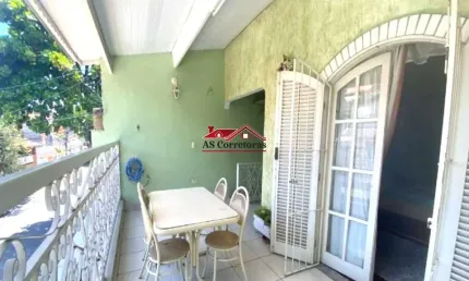 Sobrado à venda na cidade das flores privilegiado com a iluminação natural e muito arejado, perto,