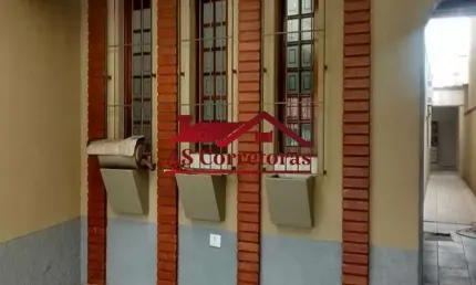 Imperdível Sobrado à Venda em Osasco-SP, Vila Campesina: 3 Quartos, 1 Suíte, 3 Banheiros, 2 Vagas de Garagem, 198,29m².