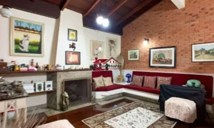 Excelente opção no Parque dos Príncipes,  600 m², localizada em um terreno de 1.119 m².