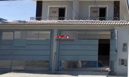 Casa à venda em Osasco-SP, Bela Vista: 3 quartos, 3 suítes, 2 salas, 4 banheiros, 4 vagas de garagem. 130m² de área!