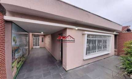 Casa térrea totalmente isolada à venda  no Jaguaré.