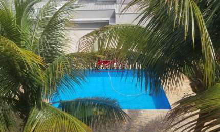 Espetacular mansão de alto padrão com 5 quartos e 4 suítes à venda em Limeira-SP, bairro Limeira - 590m², 8 vagas de garagem.