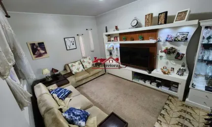 Imperdível residência à venda em São Paulo-SP, bairro Adalgisa: 3 quartos, 2 suítes, 2 salas, 4 banheiros, 2 vagas, 242,43 m².