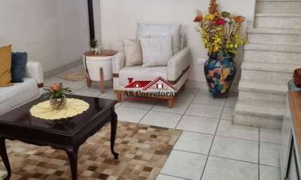 Casa à venda em São Paulo-SP, bairro Jaguaré: 3 quartos, 2 suítes, 1 sala, 3 banheiros, 2 vagas, 190m². Confira!