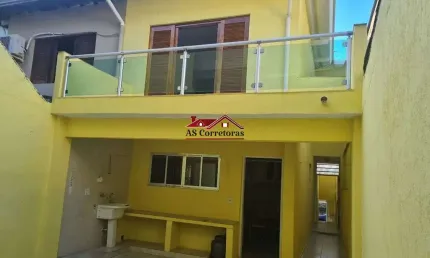 Imperdível Casa à Venda em Osasco-SP, Bairro Bela Vista: 3 Quartos,  1 Sala, 2 Banheiros, 2 Vagas, 250m²!