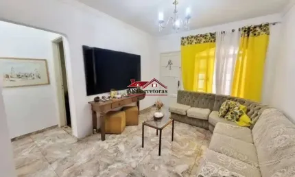 Imóvel Espaçoso e Moderno: Casa de 5 quartos no Jardim Ester Yolanda, São Paulo-SP - 200m² - 3 vagas de garagem