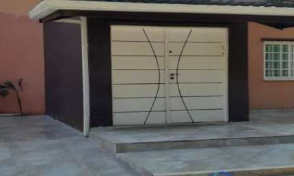 Casa com piscina 3 dormitórios 3 suítes, 5 banheiros, no Recanto Sandra