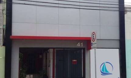 Imóvel comercial em Jacareí, SP - 4 salas no centro