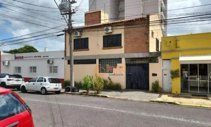 Sobrado com 3 dormitórios à venda, 140 m² por R$ 650.000 - Centro - Marília/SP