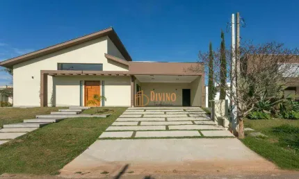 Casa à Venda no Condomínio Village Ipanema, Sorocaba - SP