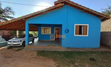 Chácara / sítio com 3 quartos à venda na Rua Antônio Moreira Silvério, Centro, São Miguel Arcanjo