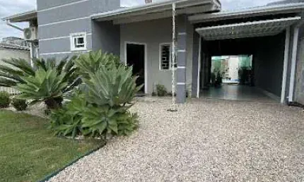 Casa com 3 dormitórios à venda, 119 m² por r$ 950.000,00 - praça - tijucas/sc