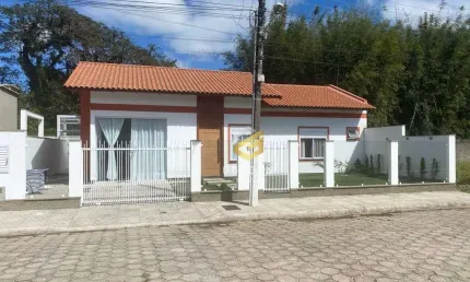 Casa com 3 dormitórios à venda, 135 m² por r$ 850.000,00 - centro - tijucas/sc
