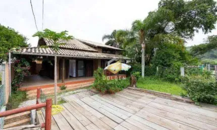 Casa à venda na praia de bombas por r$ 830.000 - zé amândio - bombinhas/sc