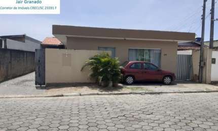 Casa com 5 dormitórios à venda no bairro AREIAS, CAMBORIU - SC