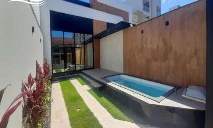 Casa com 3 quartos à venda no Centro, Camboriú 