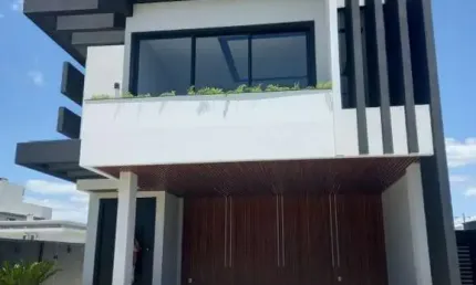 Residência em Condomínio fechado Caledônia Private Village