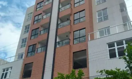 Apartamento no centro de balneário camboriú com duas suítes