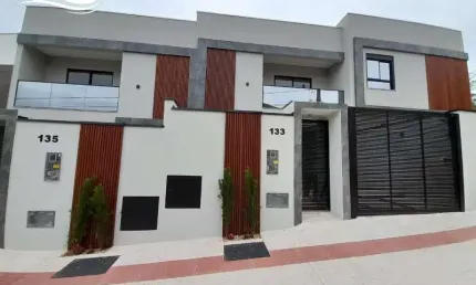 Sobrado em Camboriú no bairro São Francisco de Assis