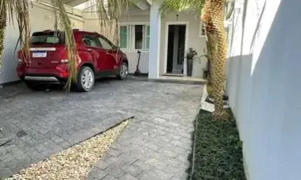 Casa com 2 quartos à venda no Centro, Camboriú 